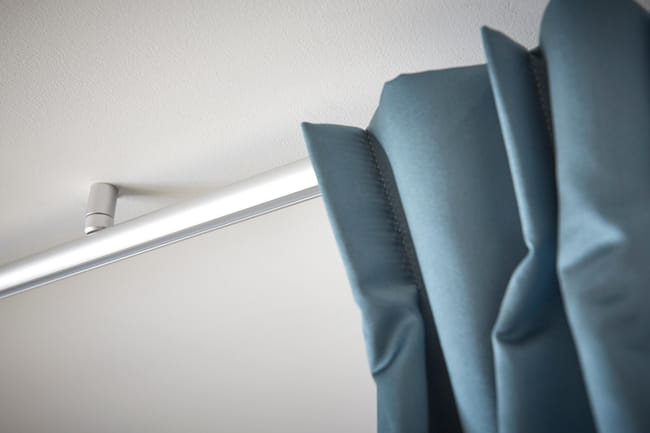 Support tringle à rideau Design rail gris brillant RIDORAIL