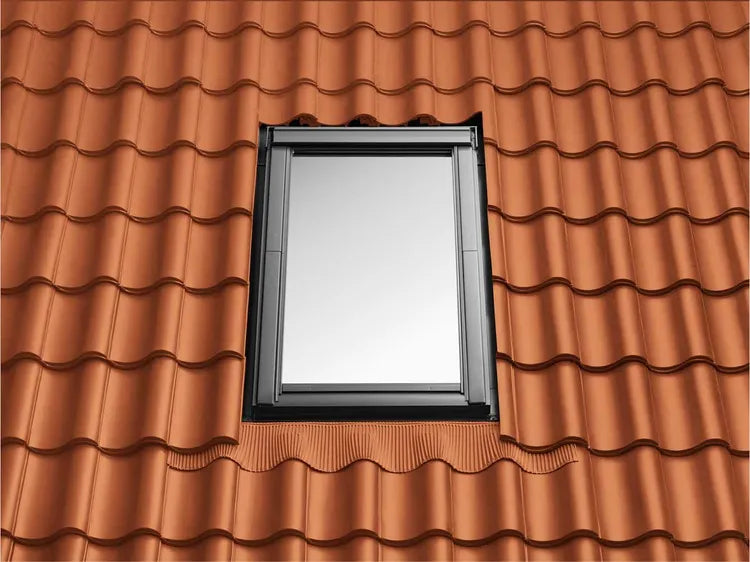 Raccord fenêtre de toit VELUX tuiles H.140 x l.78 Edw mk08 0700c2, rouge brun