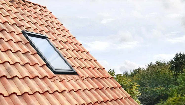 Raccord fenêtre de toit VELUX tuiles H.140 x l.78 Edw mk08 0700c2, rouge brun