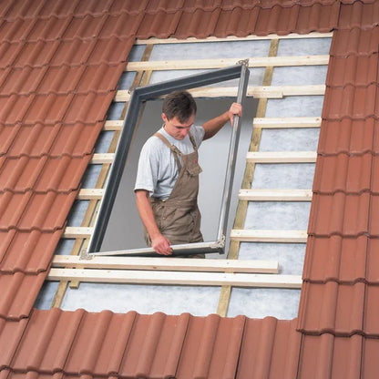 Bloc isolant standard pour fenêtre de toit VELUX H.140 x l.134 Bdx uk08