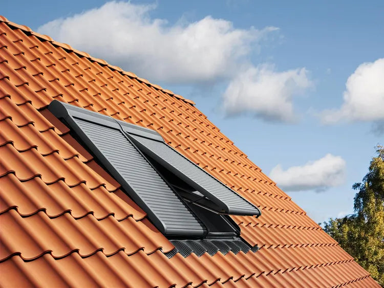 Volet fenêtre de toit roulant électrique VELUX Sml mk08 0000sa