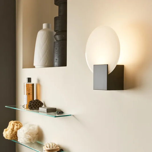 Applique LED salle de bain Hester, blanc chaud intensité variable, noir Nordlux
