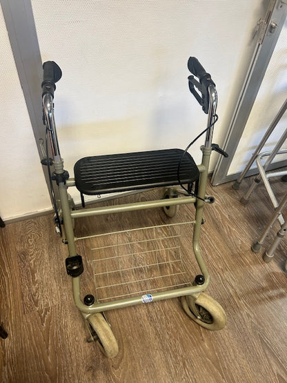 Déambulateur Rollator 4 roues gris et noir Reconditionné