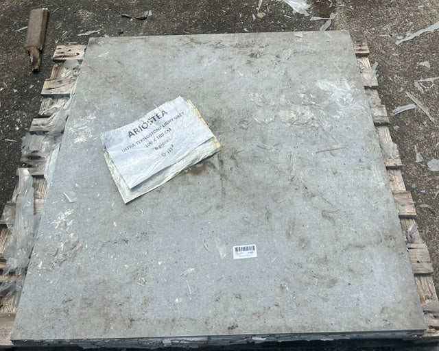 ULTRA TEKNOSTONE LIGHY GREY  100x100 ARIOSTEA