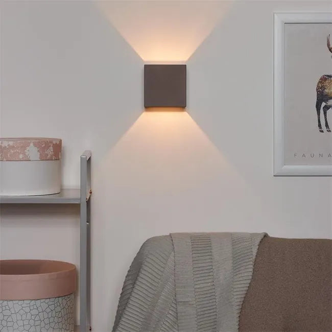 GIPSY-Applique murale cubique Plâtre H11.5cm -